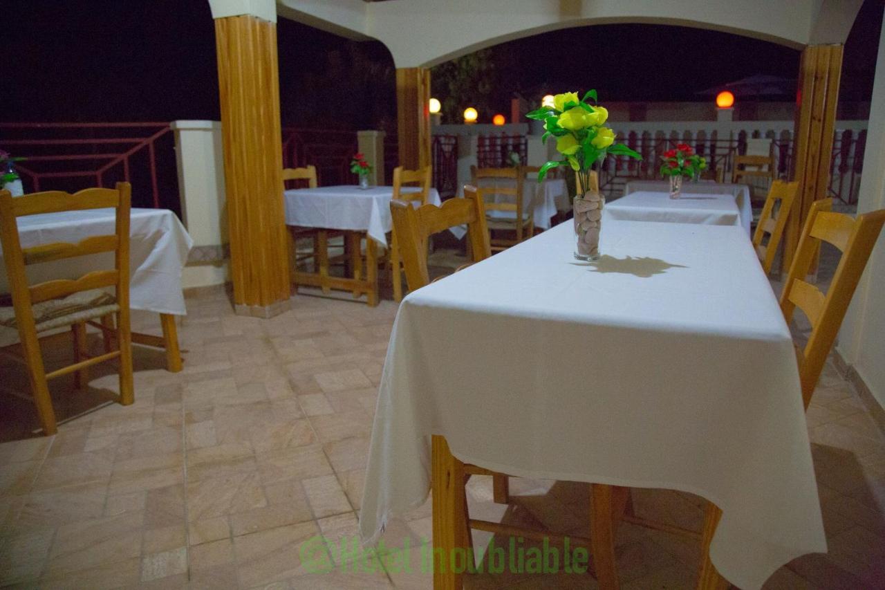 Hotel Inoubliable Cotterelle Exterior foto