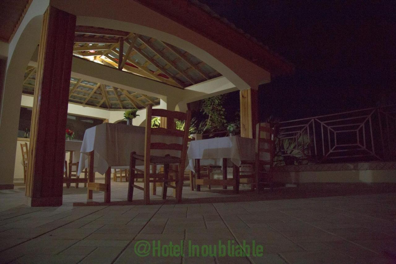 Hotel Inoubliable Cotterelle Exterior foto